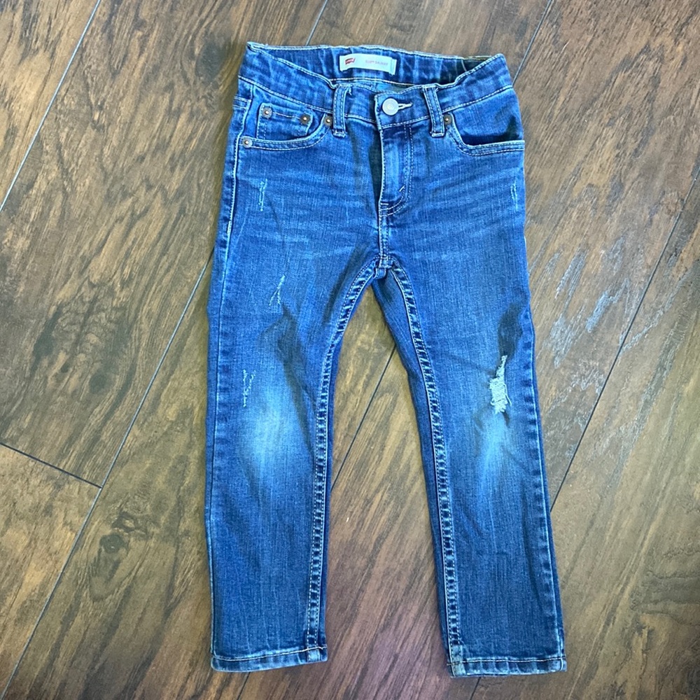 4T Boy Levi’s